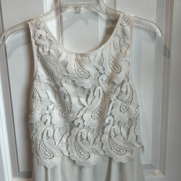 Windsor White Lace Dress - Picture 2 of 7
